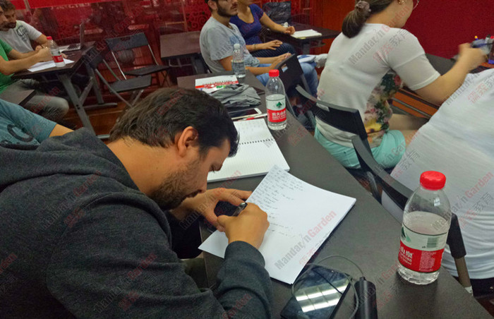 官网 葡萄牙学生的汉语水平考试 在这里学习非常轻松.jpg